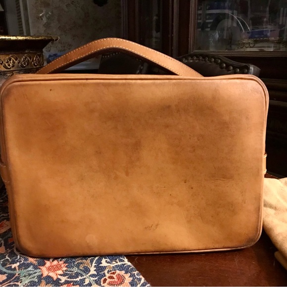 Louis Vuitton Noe - Picture 10 of 15